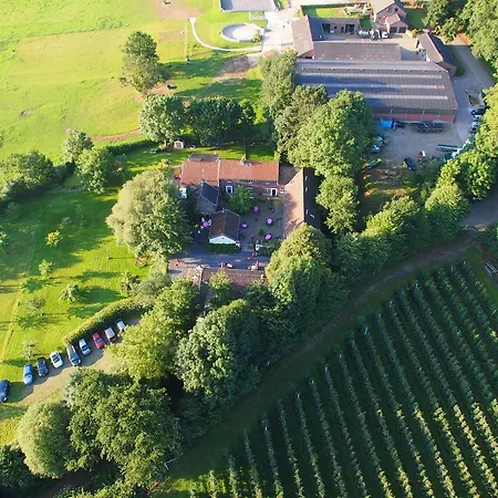 Hoeve De Linde *